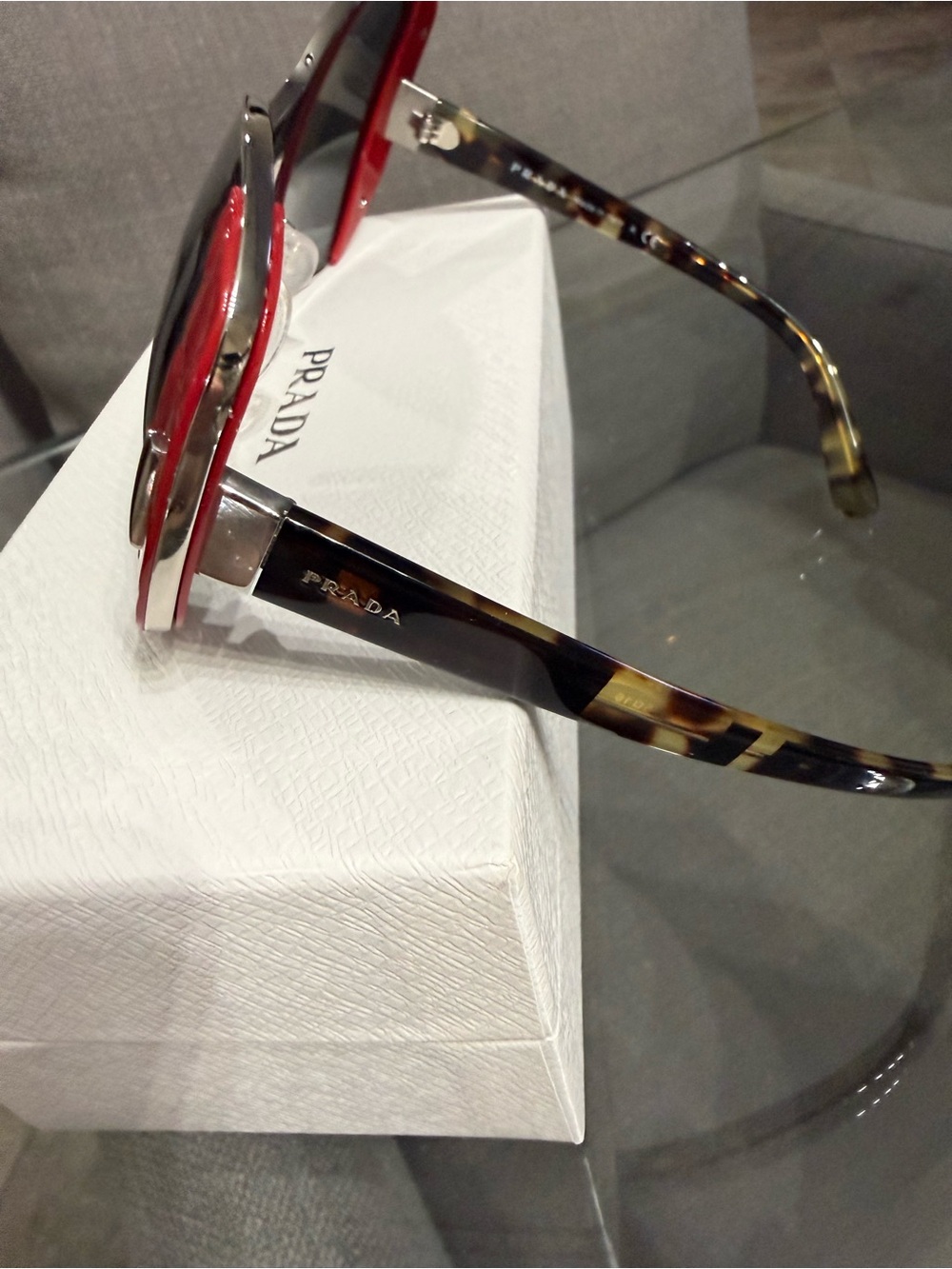Prada Silver Frame Sunglasses with Red Side Accents - Picture 3 of 8